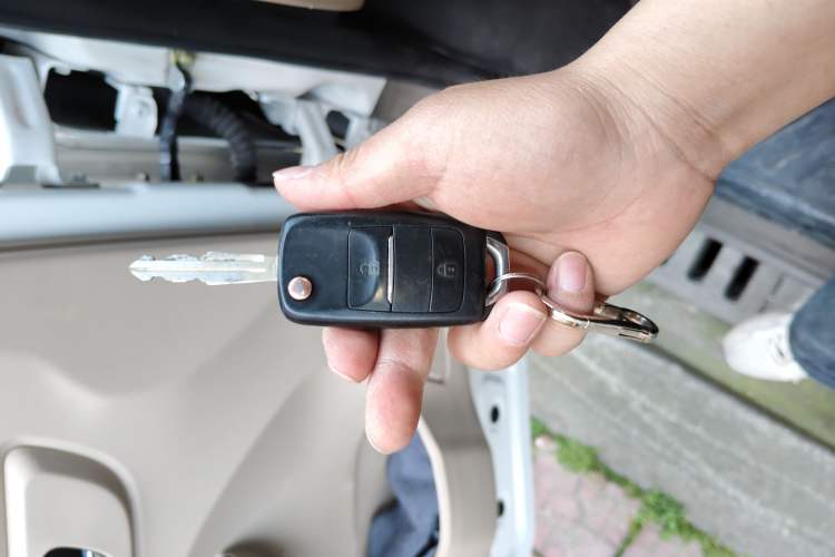 Used CHANGAN KUAYUE Xing V5 2021 1.6L Fortune-Attracting Edition Comfort Model DAM16KR