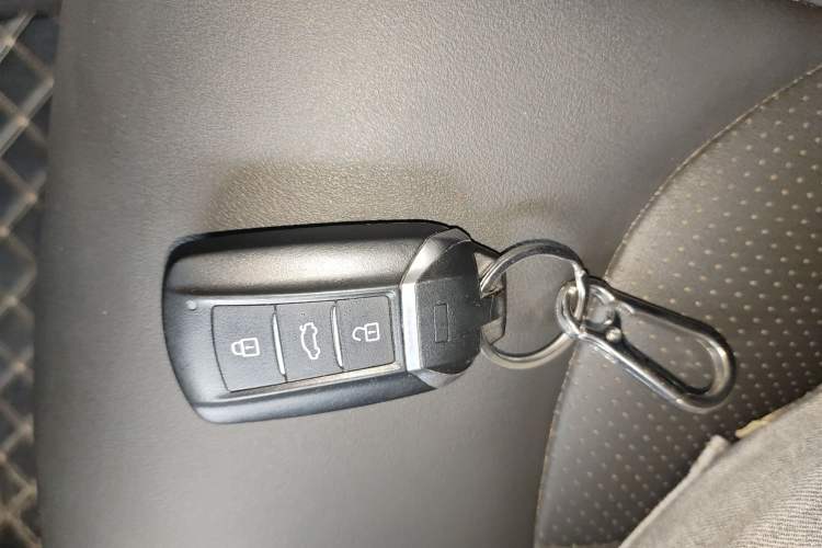 Used Dongfeng Aeolus Yixuan 2024 1.5L Automatic JingSu Edition
