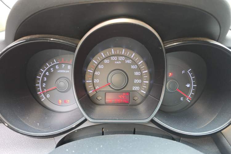 Used Kia K2 2015 Sedan 1.4L MT GLS Instrument Cluster