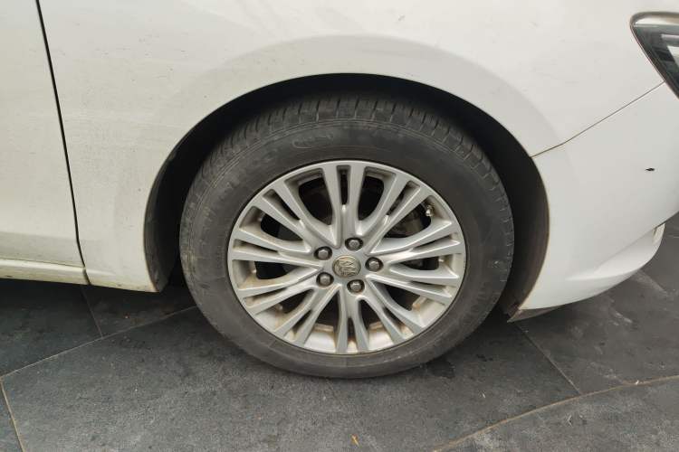 Used Buick GT 2017 15N Manual Elite Version