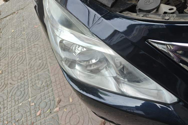 Used Nissan Teana 2014 2.0L XL Upper Tech Edition Right Front Headlight