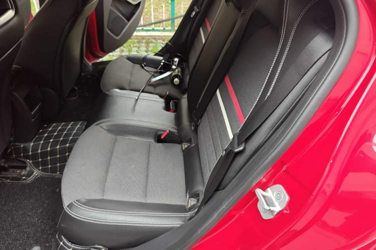 Used Mercedes-Benz A-Class (Import) 2013 A 180 Fashion Model