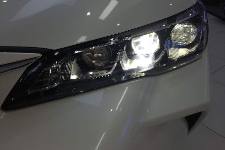 Used Toyota Avalon 2021 2.5L Luxury Edition
