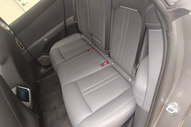 Used Xiaomi Auto YU7 2025 Ultra-Long Range Rear-Wheel Drive Version