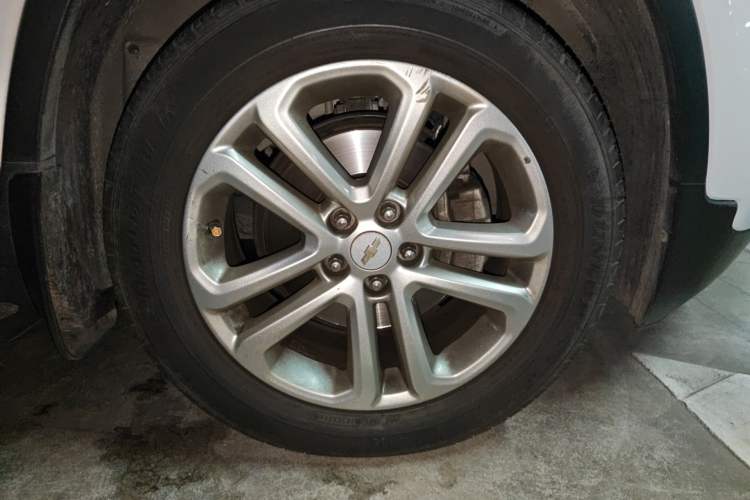 Used Chevrolet Trax 2017 1.4T Automatic Two-Wheel Drive Comfort Version Exterior 1