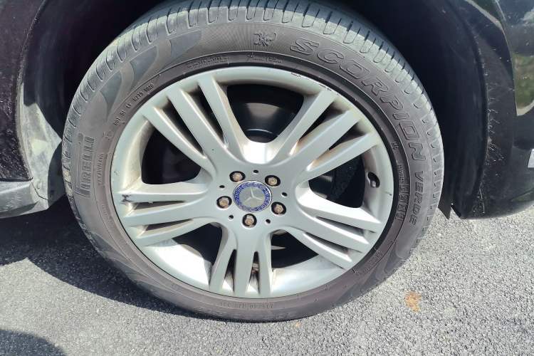 Used Mercedes-Benz GLK-Class 2013 GLK 300 4MATIC Fashion Model