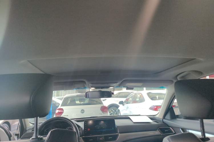 Used Honda Accord 2022 260TURBO Luxury Edition Headliner