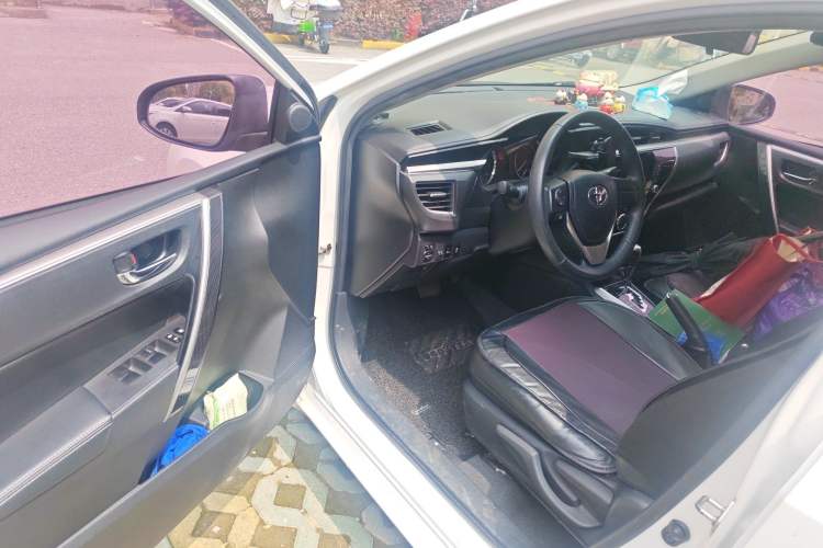 Used Toyota Corolla 2017 1.2T CVT GL-i Leather Edition
