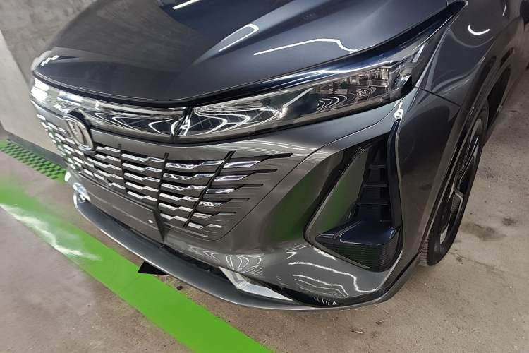 Used CHANGAN CS75 PLUS iDD 2023 ZhiDian iDD Smart Leading Model