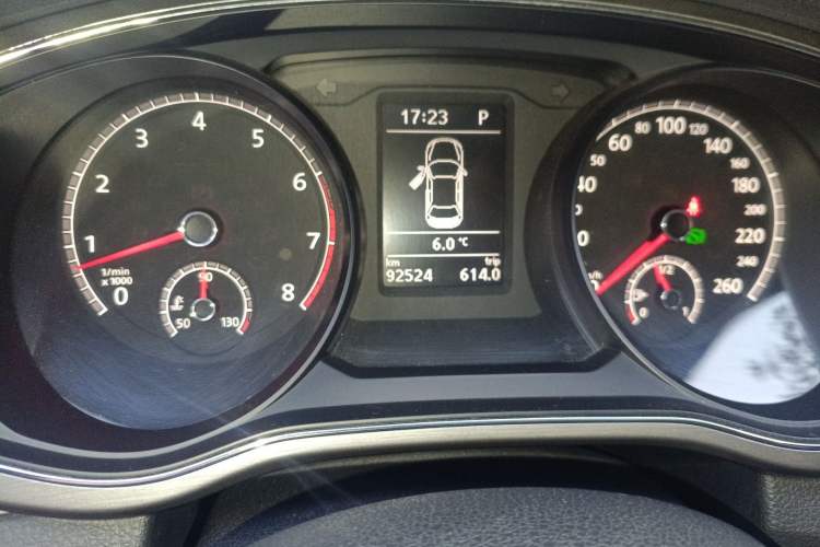 Used Volkswagen Passat 2017 330TSI DSG Luxury Edition
