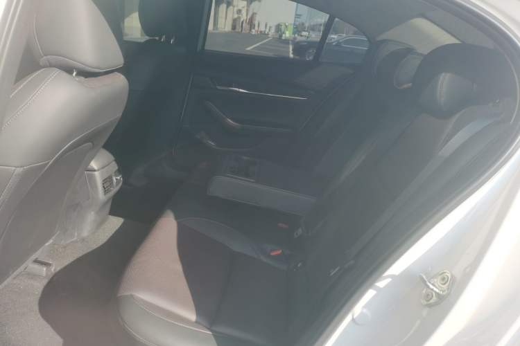 Used Mazda 3 Axela 2022 2.0L Automatic Zhiya Edition