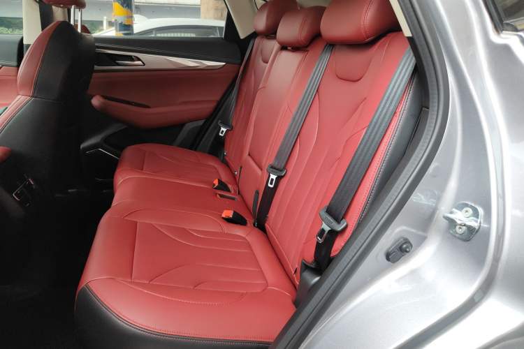 Used CHANGAN CS85 COUPE 2021 1.5T DCT Luxury Edition Left Rear Seat