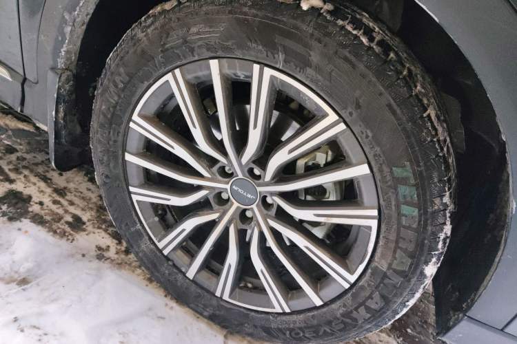 Used JETOUR X70 PLUS 2025 1.5T Elite Edition 5 Seats