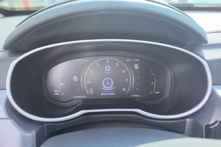 Used Geely Auto Emgrand X7 Sport 2021 Million Edition 1.8TD DCT Two-Wheel Drive Luxury Model
