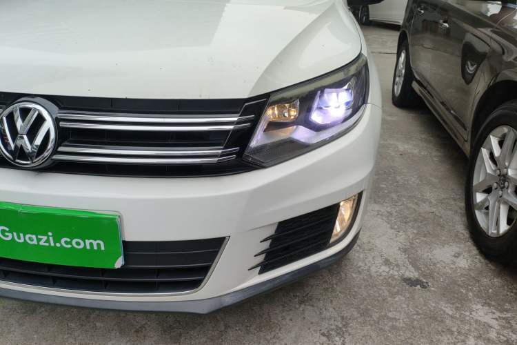 Used Volkswagen Tiguan 2015 1.8TSI Automatic Two-Wheel Drive Comfort Edition Left Front Headlight