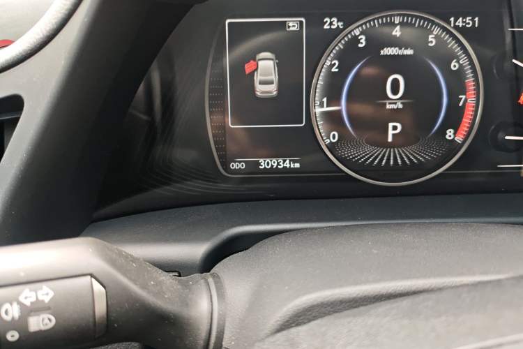 Used Lexus ES 2024 200 Premium Edition Odometer Close Up