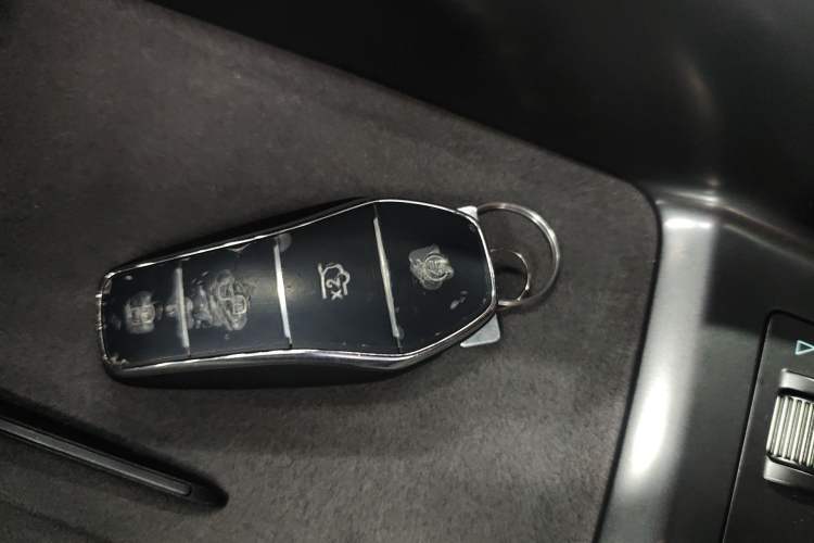 Used BYD Song L EV 2025 Intelligent Driving Version 602 km Range LiDAR-equipped All-Wheel-Drive Type Vehicle Key