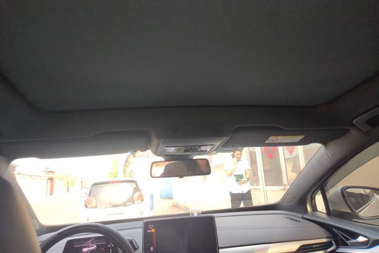 Used Volkswagen ID.4 CROZZ 2022 Standard Range PURE Edition Headliner