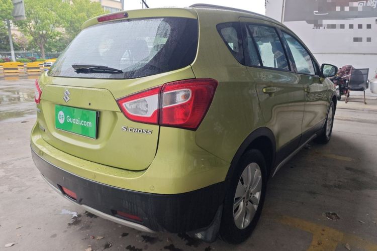 Used Suzuki S-Cross 2014 1.6L CVT Two-Wheel Drive Elite Version Rear Right 45 Deg
