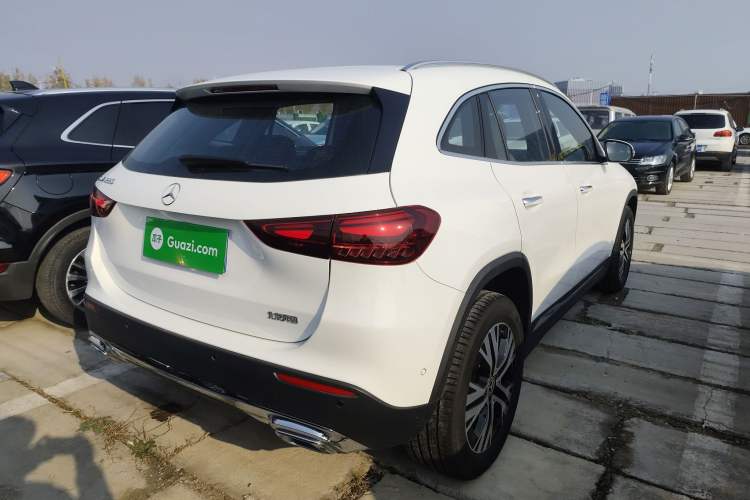 Used Mercedes-Benz GLA 2024 GLA 220 Exterior 5