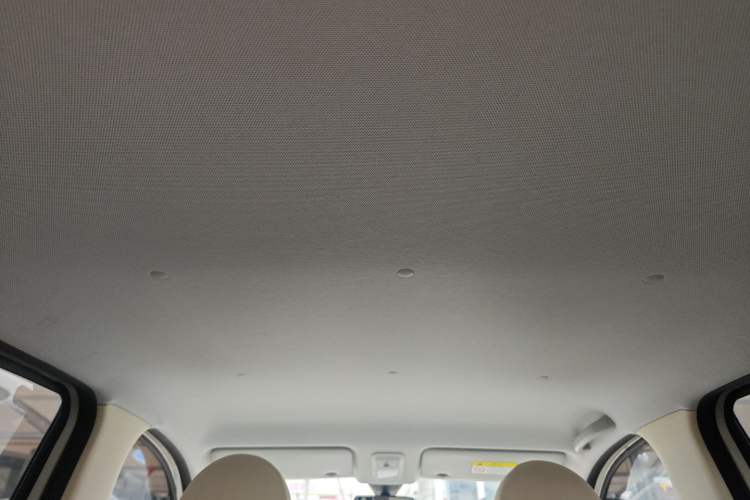 Used Wuling Hongguang MINIEV 2025 Four-Door Version Premium Edition Headliner