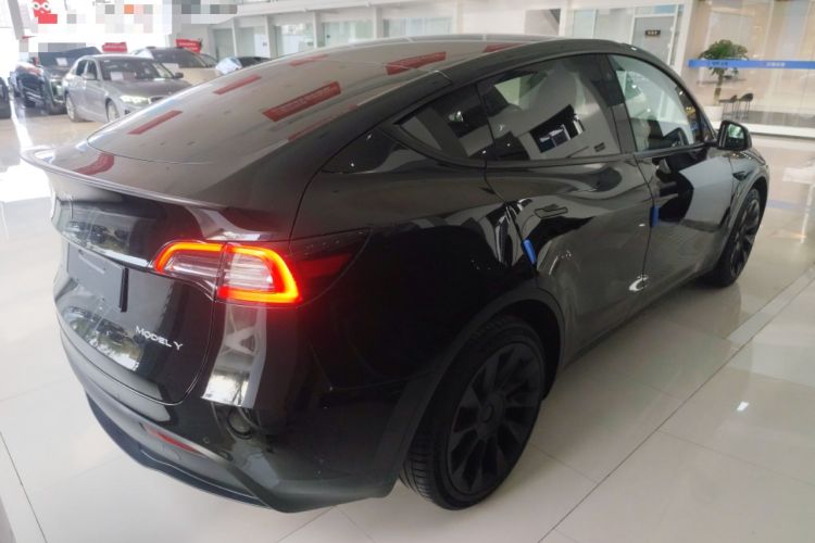 Used Tesla Model Y 2022 Rear-Wheel-Drive Version