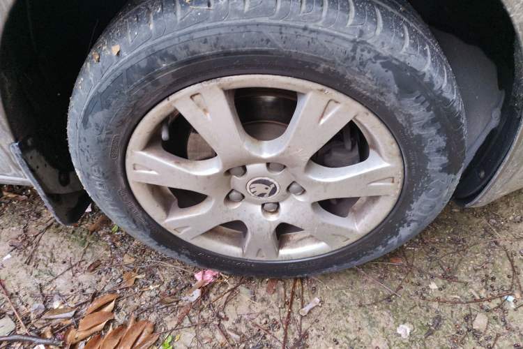 Used Skoda Octavia 2015 Classic Model 1.6L Manual Yijie Edition
