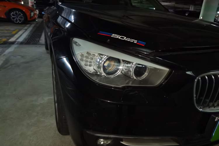 Used BMW 5 Series GT 2014 535i Leading Model
