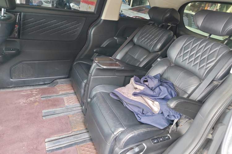 Used Honda Elysion 2019 2.0L Hybrid Supreme Edition Left Rear Seat