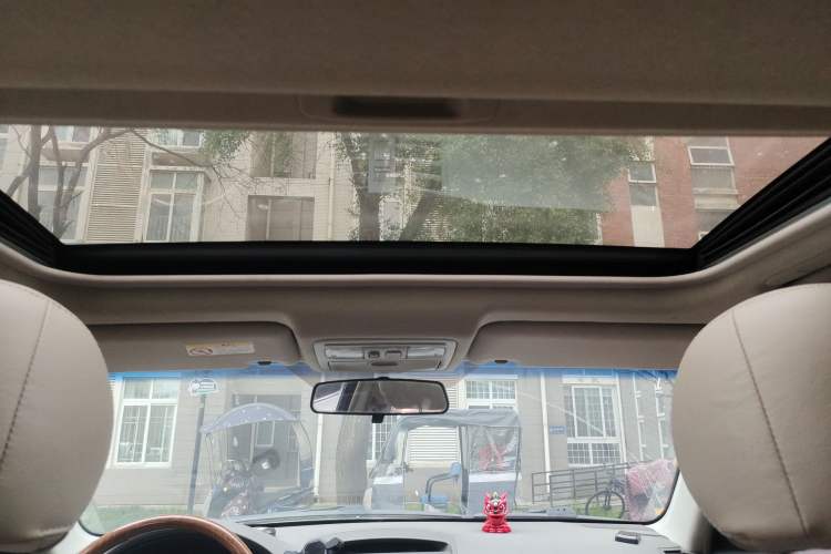 Used Toyota Camry 2010 240G Luxury Edition Headliner