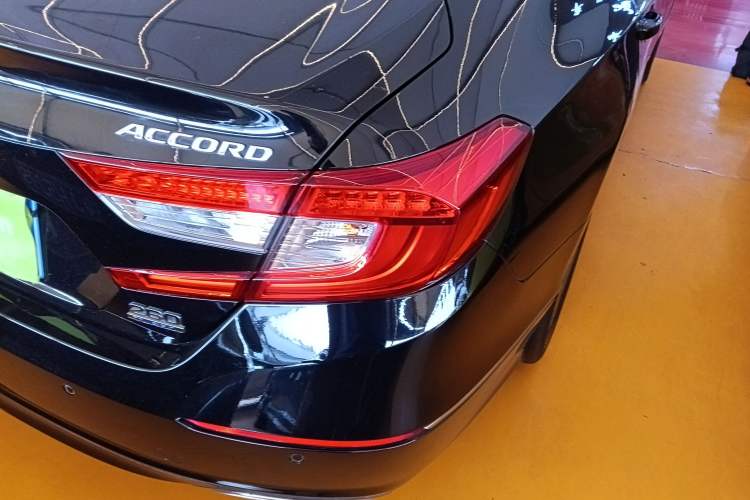 Used Honda Accord 2018 260TURBO Luxury Edition China V Emission Standard Exterior 3