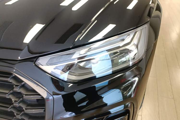 Used Audi Q5L 2025 quattro 45th Anniversary Edition 40 TFSI Luxury Dynamic Model
