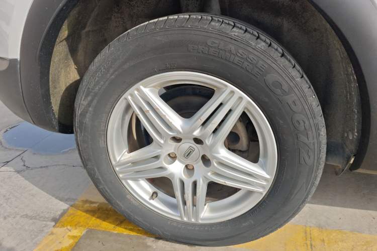 Used Qoros 5 2018 Revised Version 1.6T Automatic Leading Edition