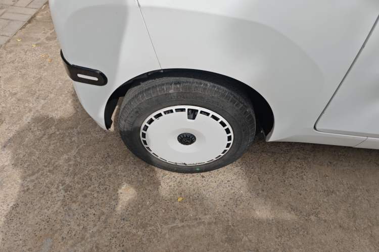 Used Chery QQ Ice Cream 2024 Edition Youth Version 205km Sundae