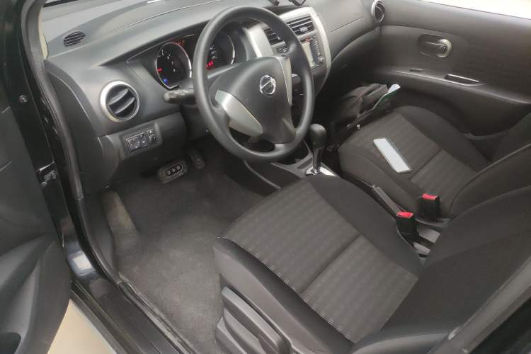 Used Nissan Livina 2013 Jinrui 1.6XL CVT Comfort Edition