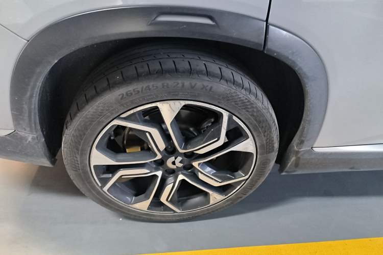 Used Nio ES8 2020 415 KM Signature Edition 7-Seater Version
