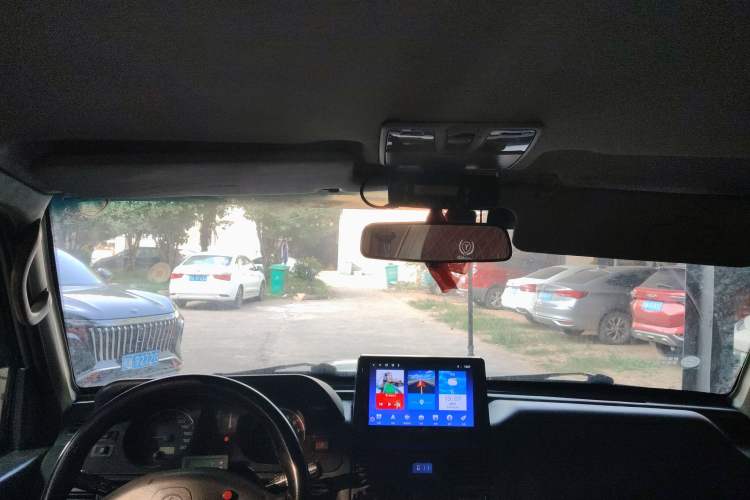 Used Leopaard Q6 2014 2.4L Four-Wheel Drive Version