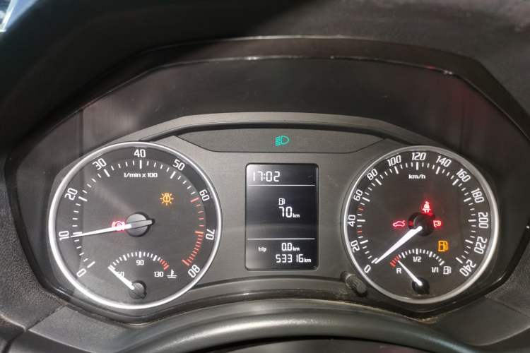 Used Skoda Octavia 2015 Classic Model 1.6L Manual Yijie Edition