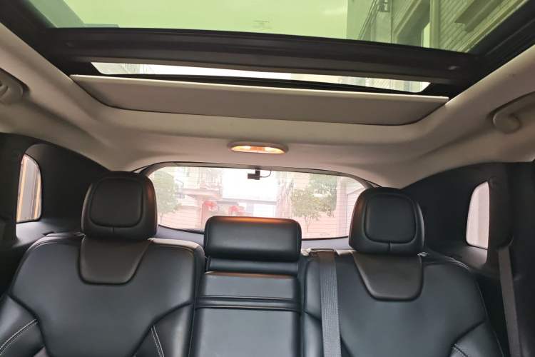 Used Jeep Cherokee 2016 2.4L Professional Smart Version