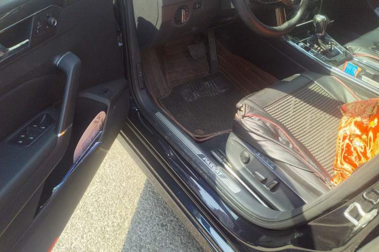 Used Volkswagen Passat 2016 380TSI DSG Prestige Edition Driver Seat