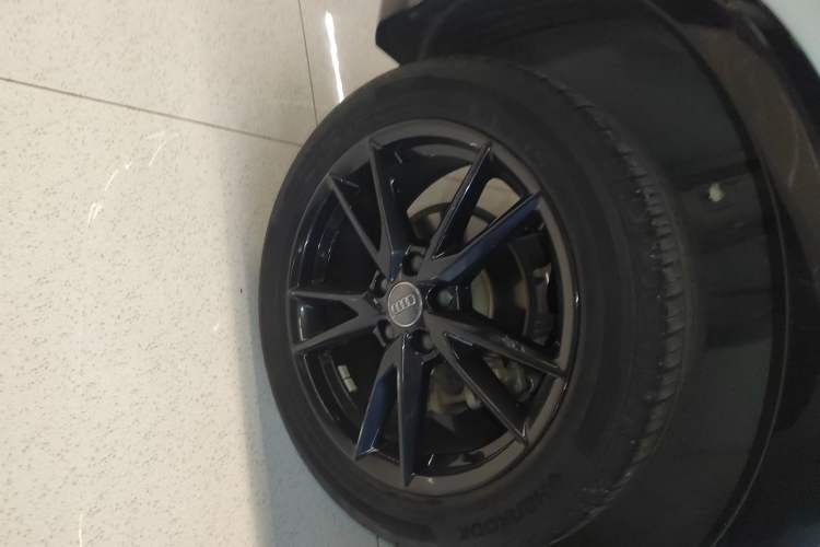 Used Audi Q2L 2021 35 TFSI Fashion Dynamic Model
