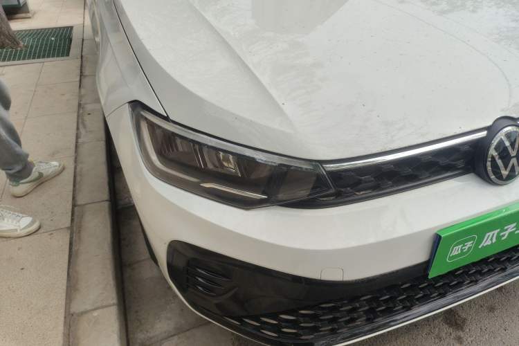 Used Volkswagen Lavida 2023 New Rui 1.5L Automatic New Yi Edition Right Front Headlight