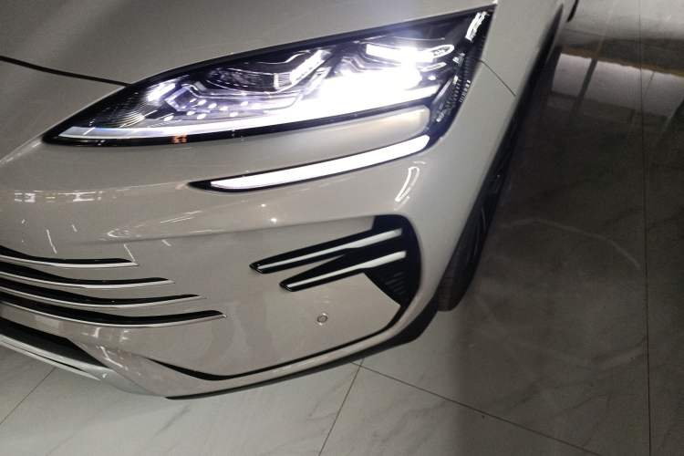 Used BYD Song PLUS New Energy 2025 DM-i Intelligent Driving 160KM Flagship Model