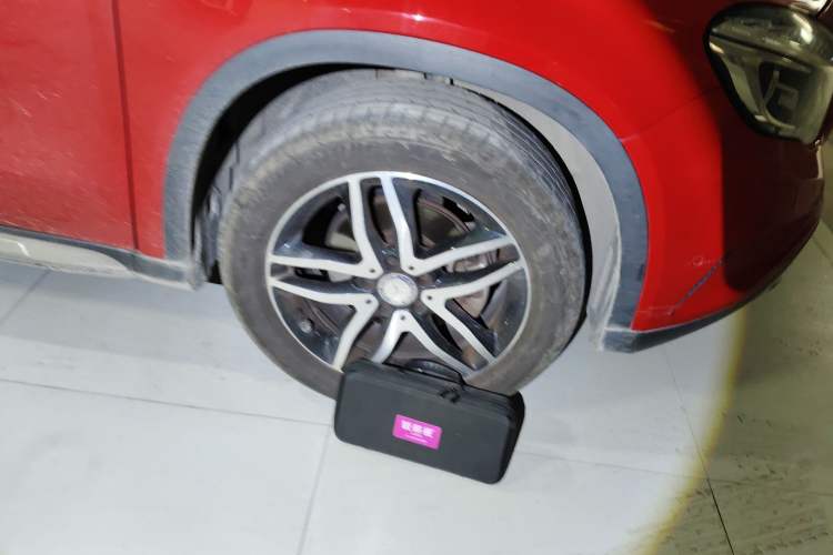 Used Mercedes-Benz GLA 2016 GLA 200 Fashion Model Right Front Wheel Hub