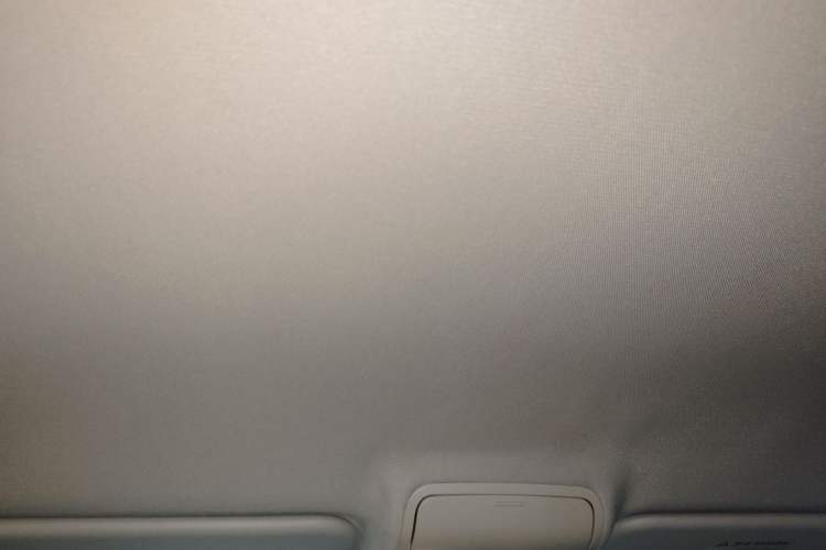 Used FAW Senya R7 2016 1.6L Manual Luxury Model