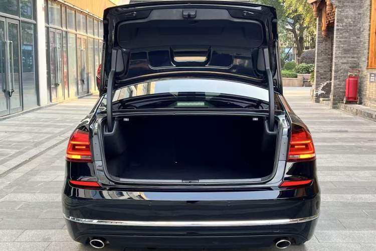 Used Volkswagen Passat 2016 330TSI DSG Luxury Edition