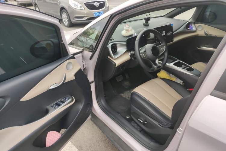 Used BYD Dolphin 2025 Intelligent Driving Version 410 km Fashion Edition