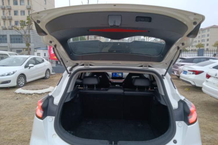 Used Geely Auto Emgrand S 2021 1.4T CVT Prestige Edition Trunk