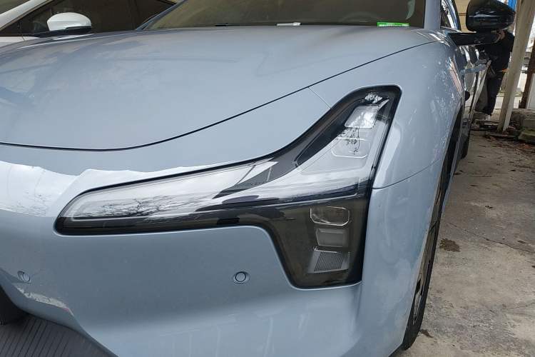 Used XPeng MONA M03 2025 600 with Ultra-Long Range Max Left Front Headlight