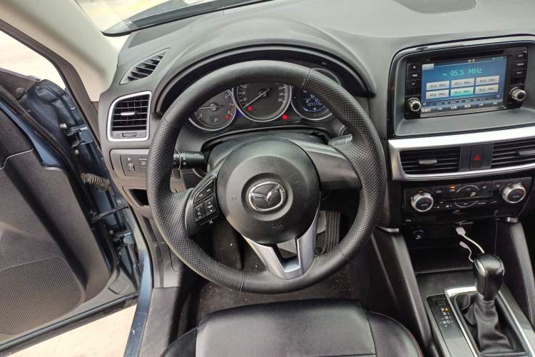 Used Mazda CX-5 2015 2.0L Automatic Two-Wheel Drive Urban Version